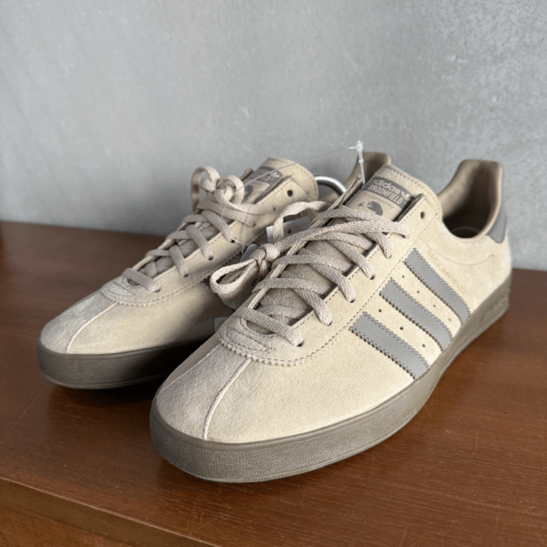 Win the Ultra-Rare adidas Broomfield - Mark Allison Edition (Only 49 Pairs Worldwide) - Image 3