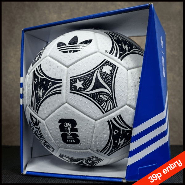 ⚽adidas FIFA World Cup 26 Trionda Mash Up Ball - RRP £130